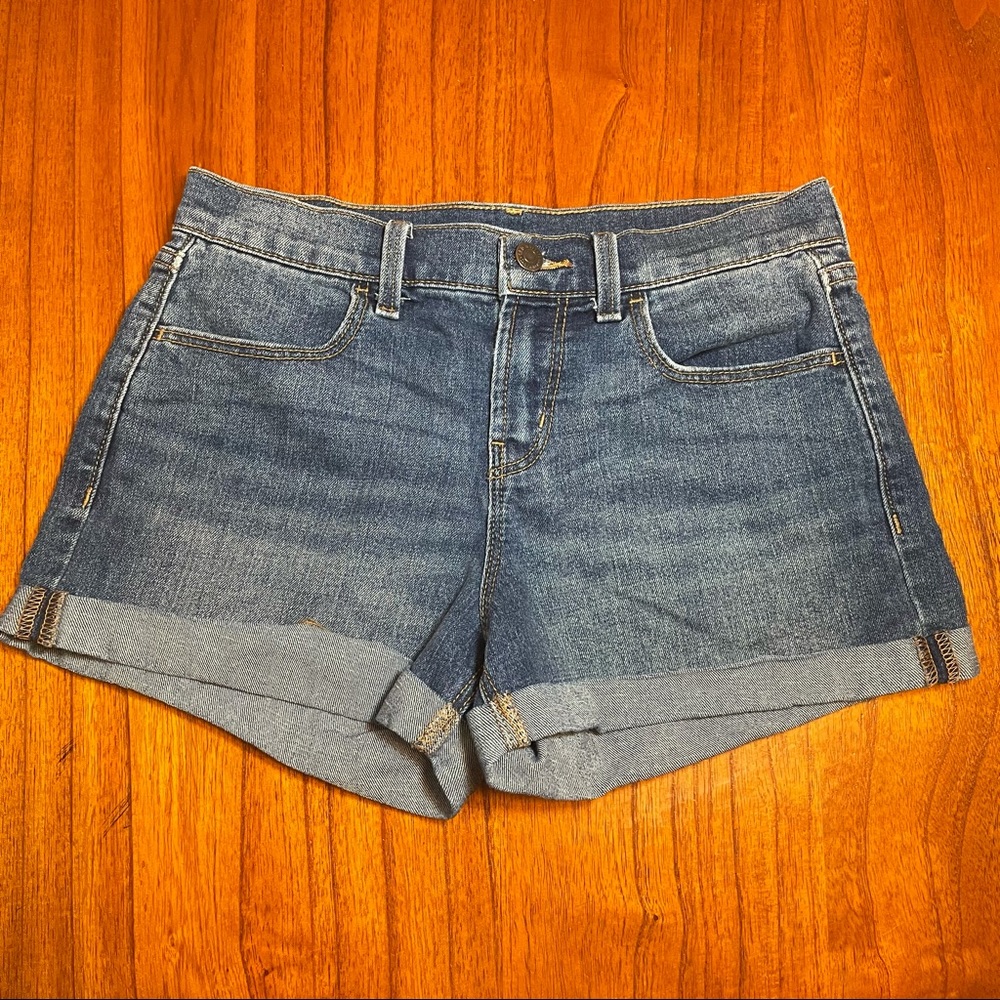 Old Navy high rise rolled jean shorts